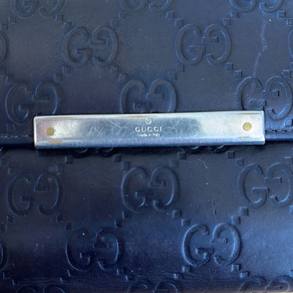 Authentic Gucci Leather Wallet - Picture 2 of 14